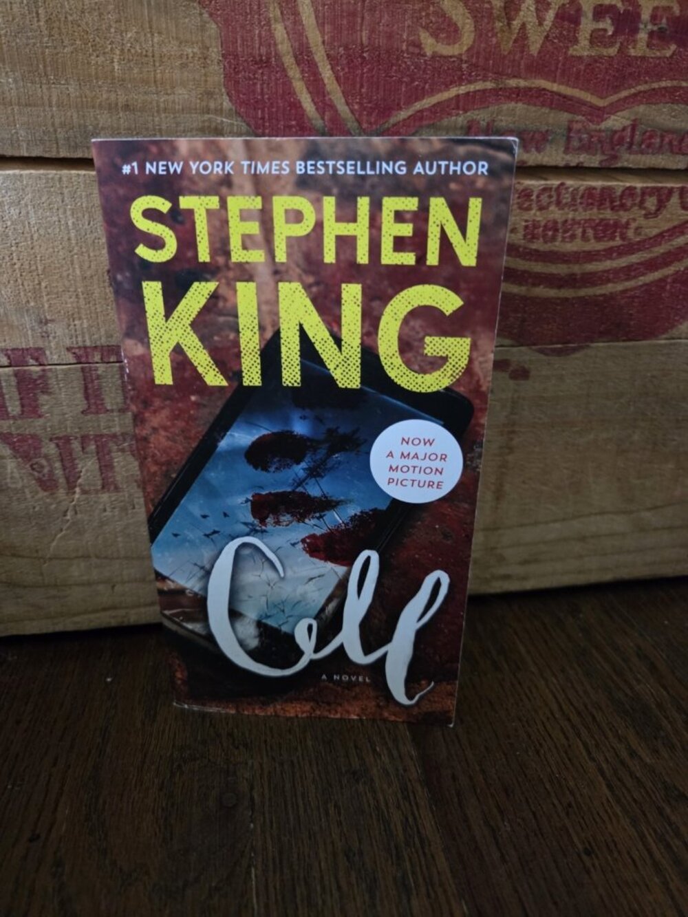 Cell: A Novel - mass market paperback King, Stephen VERY GOOD